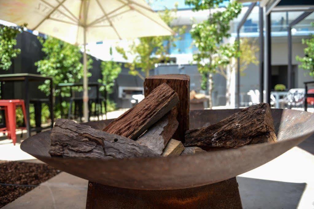 Crossroads Hotel Narrabri Bagian luar foto